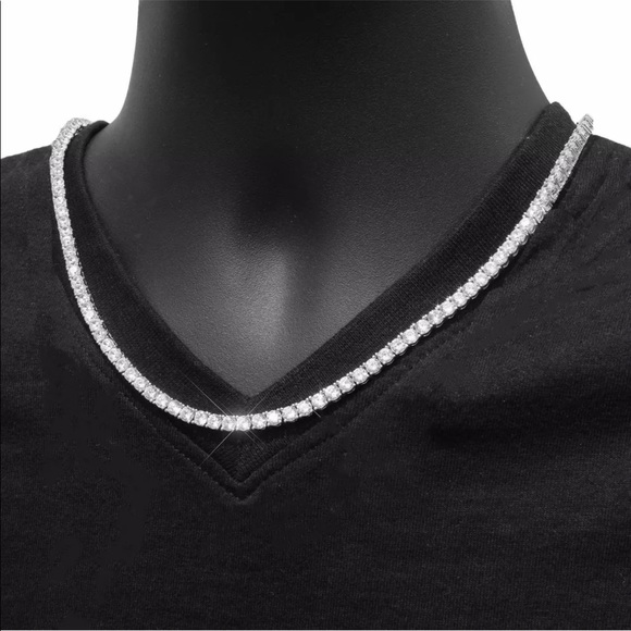 Jewelry - New 2mm 18"CZ Stoned Silver Plated Tennis Necklace